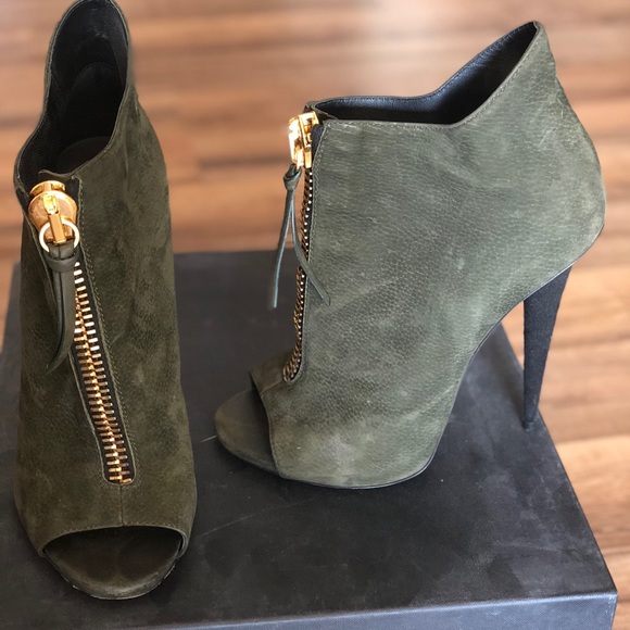 giuseppe zanotti peep toe booties